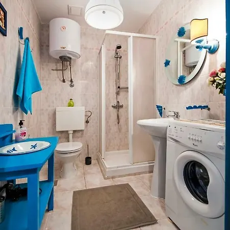 Riva Blu Sea View Apartamento *