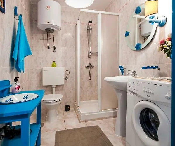 Riva Blu Sea View 아파트 *