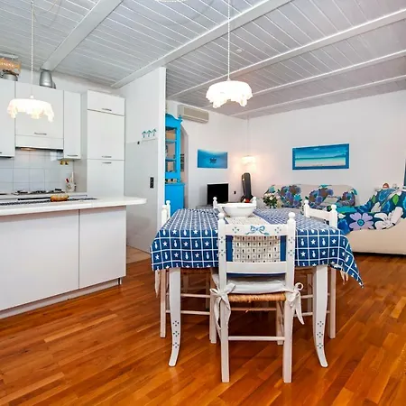 Riva Blu Sea View روفينج