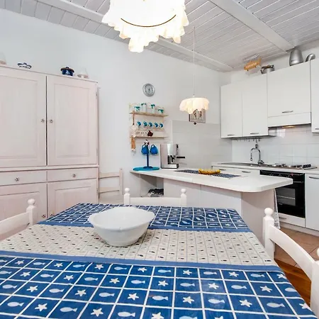 Apartment Riva Blu Sea View *