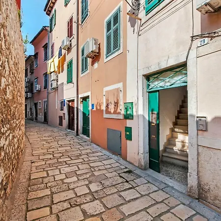 Apartment Riva Blu Sea View